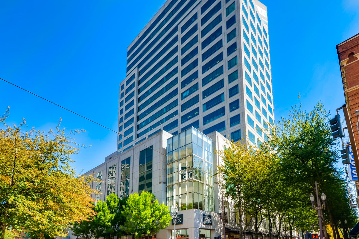 MODA Tower is Unico's latest acquisition in Portland. The 24-story skyline asset is prominently located in Portland's central business district (CBD). In the photograph, the MODA Tower rises above downtown.